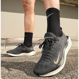 Nike WMNS ReactX Infinity Run 4 Running Black/Grey/Metallic Gold DR2670-006